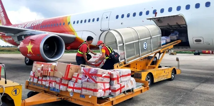 Siêu hỏa tốc xuyên Việt